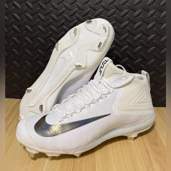 Nike Force Zoom TROUT 3 Baseball Cleats Metal 856503-100 Mens Size 10 - Picture 1 of 5